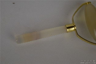 精品玉髓美容器——容器封口蓋的匠心設計